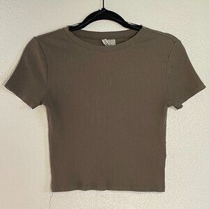 H&M Ribbed Stretch Crop Top – Army Green